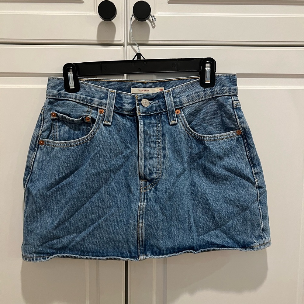 Levi's Classic Blue Denim Mini Skirt